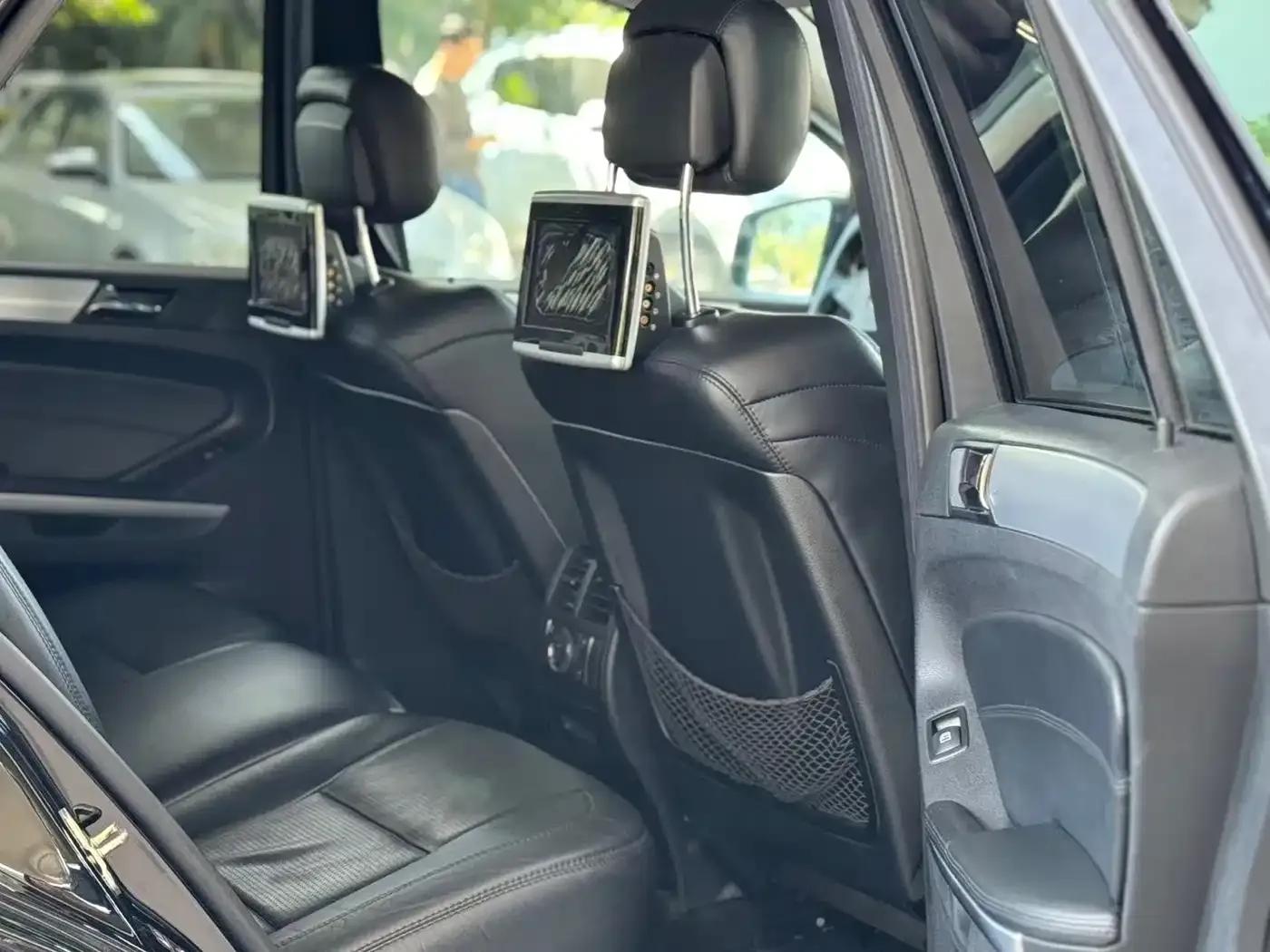2012 Mercedes-Benz M-Class AMG ML 63 — миниатюра 9