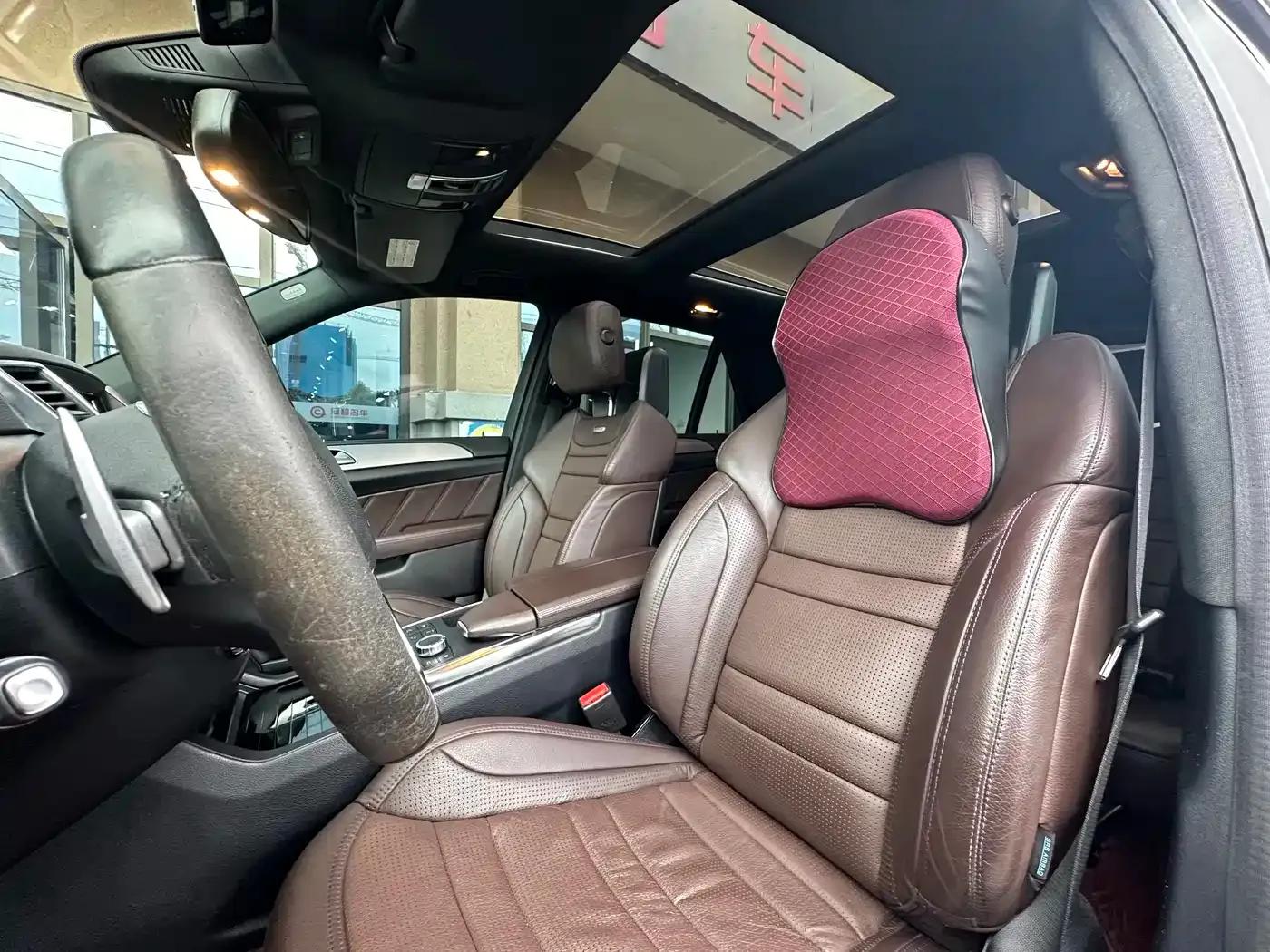 2014 Mercedes-Benz M-Class AMG ML 63 — миниатюра 14