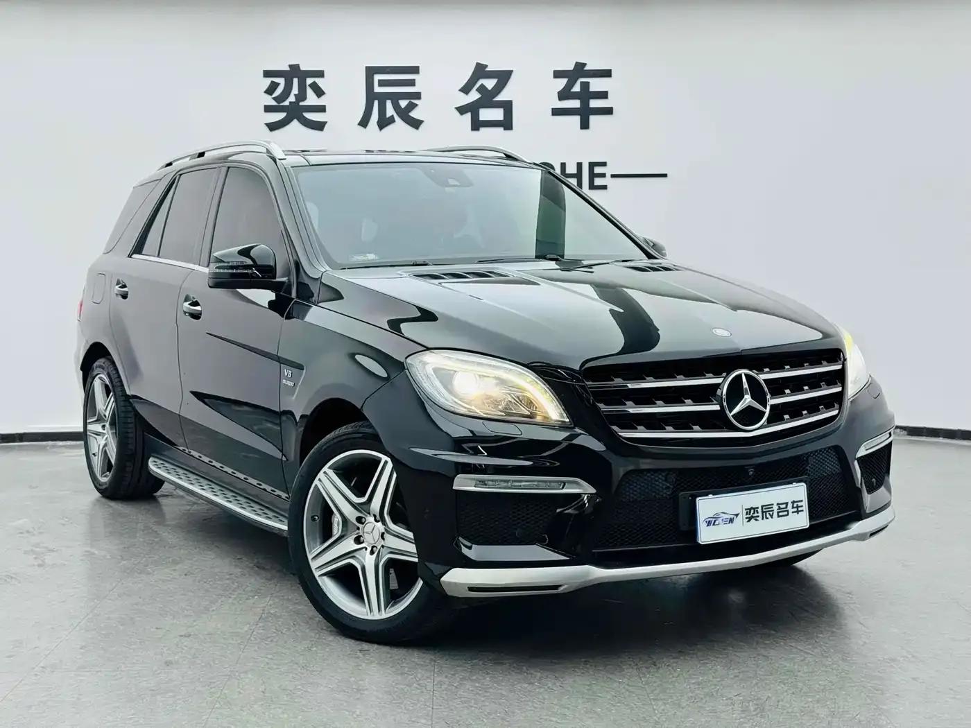 2012 Mercedes-Benz M-Class AMG ML 63 — миниатюра 3