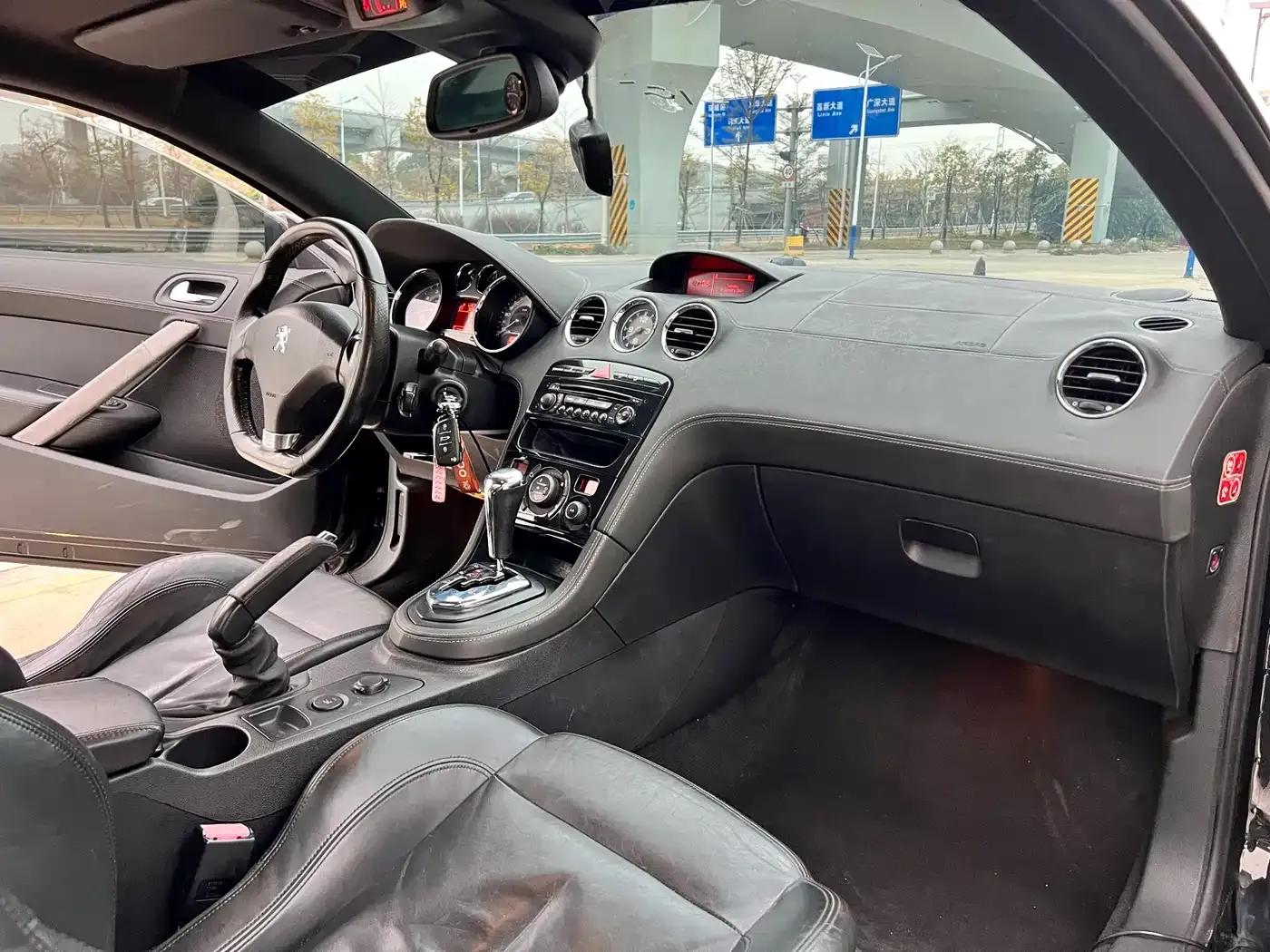 Peugeot RCZ 2011 1.6T Fashion Edition — миниатюра 10