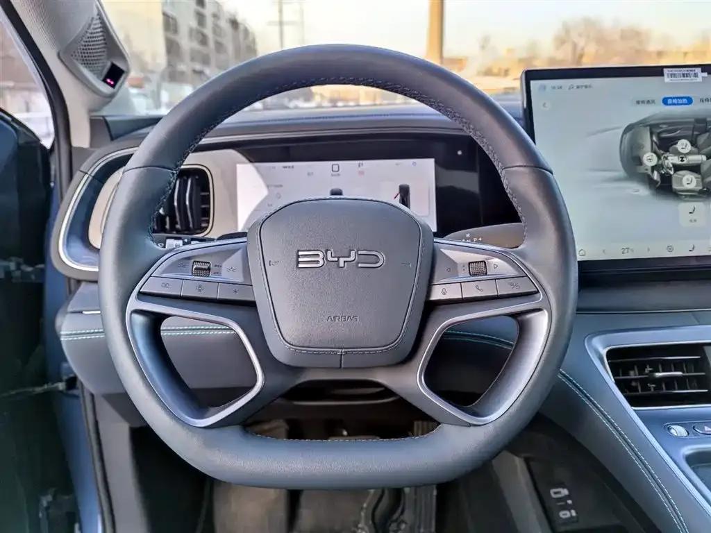 Hiace 07 DM-i 2025 Model 150 Navigator+ Edition — миниатюра 12