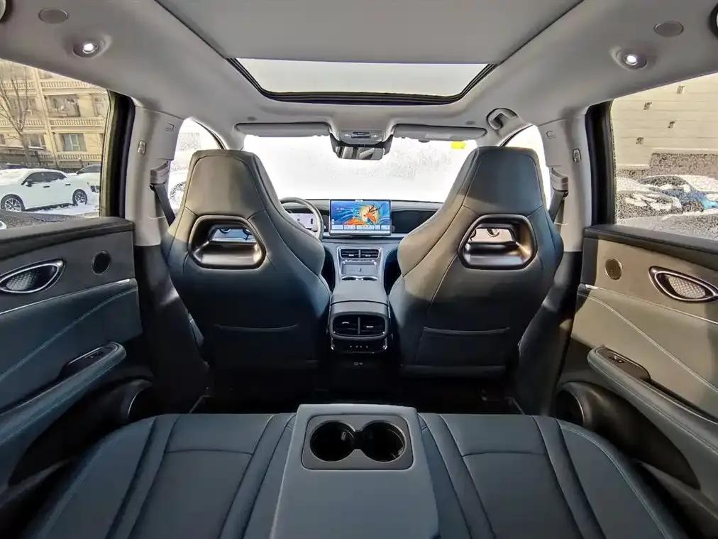 Hiace 07 DM-i 2025 Model 150 Navigator+ Edition — миниатюра 22