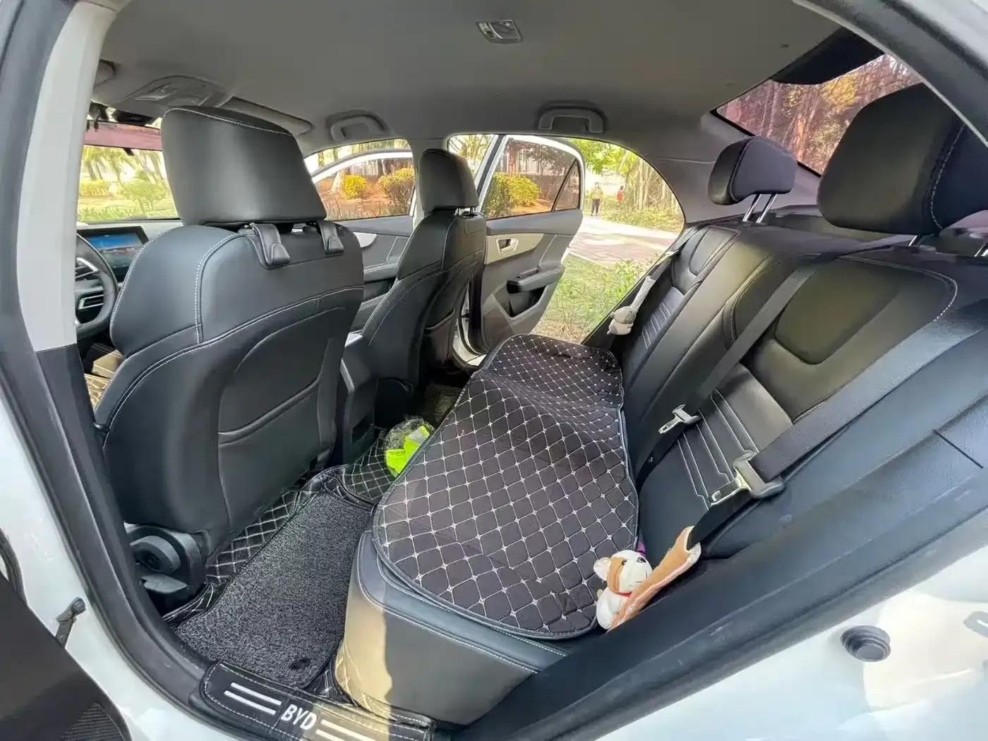 Qin 2019 1.5L Automatic Deluxe Edition — миниатюра 6