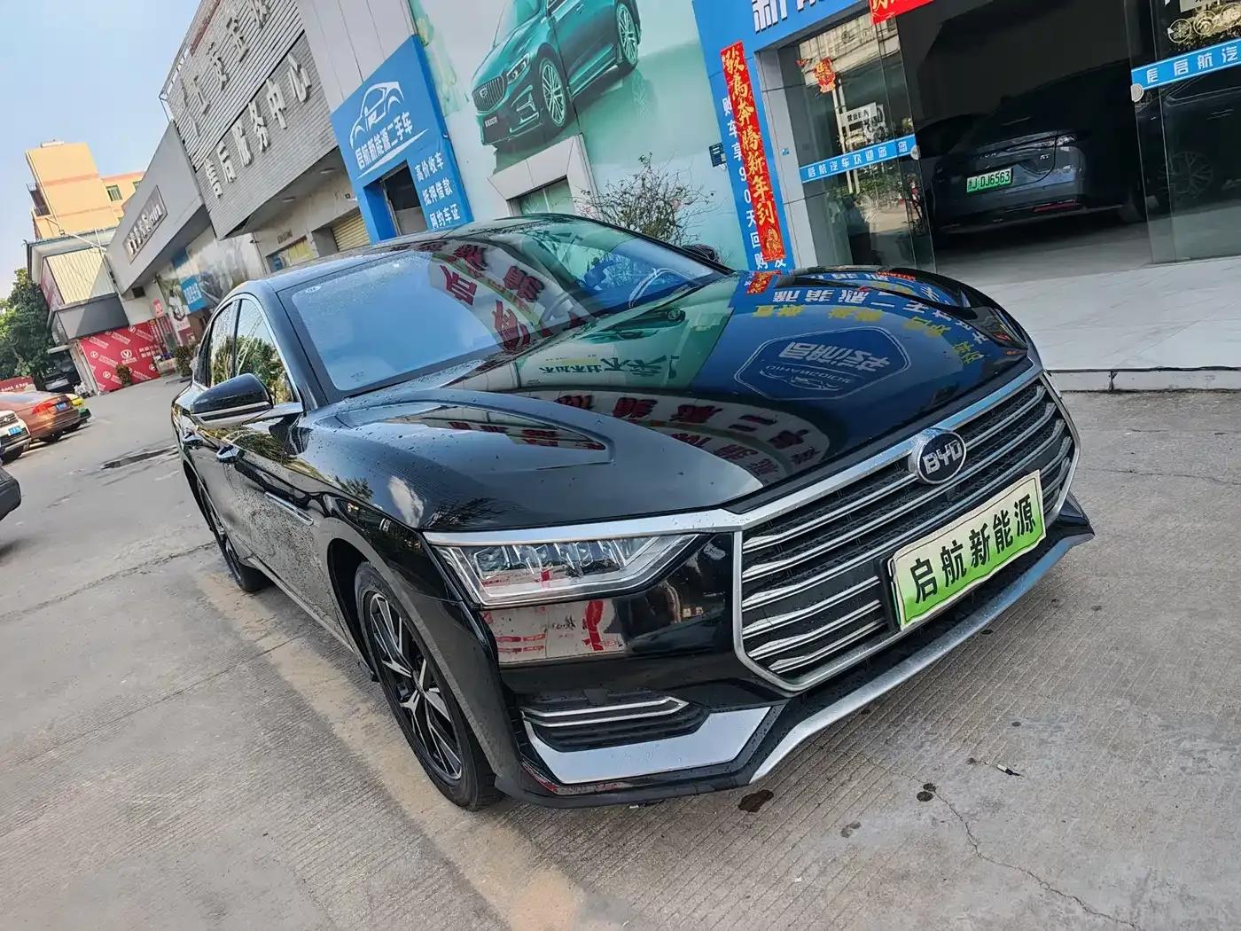 BYD e9 2021 Business Edition — миниатюра 3