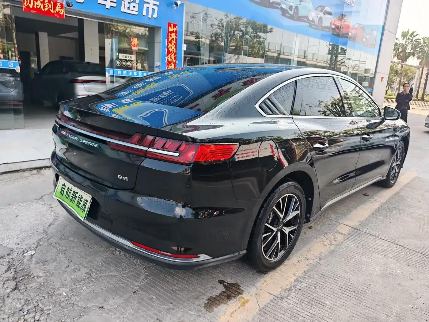 BYD e9 2021 Business Edition — миниатюра 10