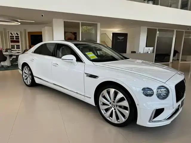 2026 Mercedes-Benz Flying Spur Plug-in Hybrid 4.0T V8 Standard Edition