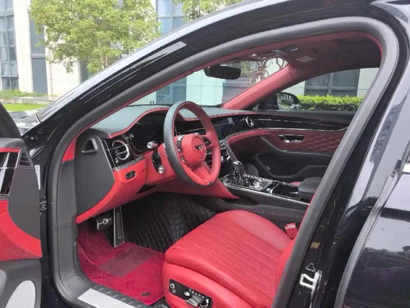 2022 Flying Spur Plug-in Hybrid 2.9T V6 — миниатюра 8
