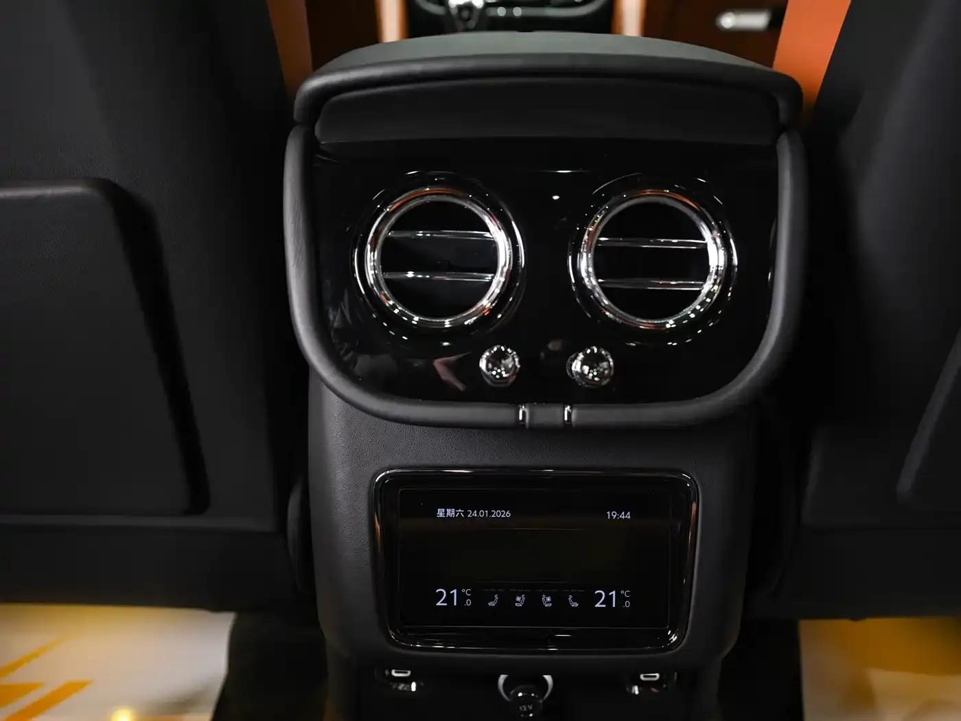 Bentayga Plug-in Hybrid 2021 3.0T PHEV — миниатюра 19