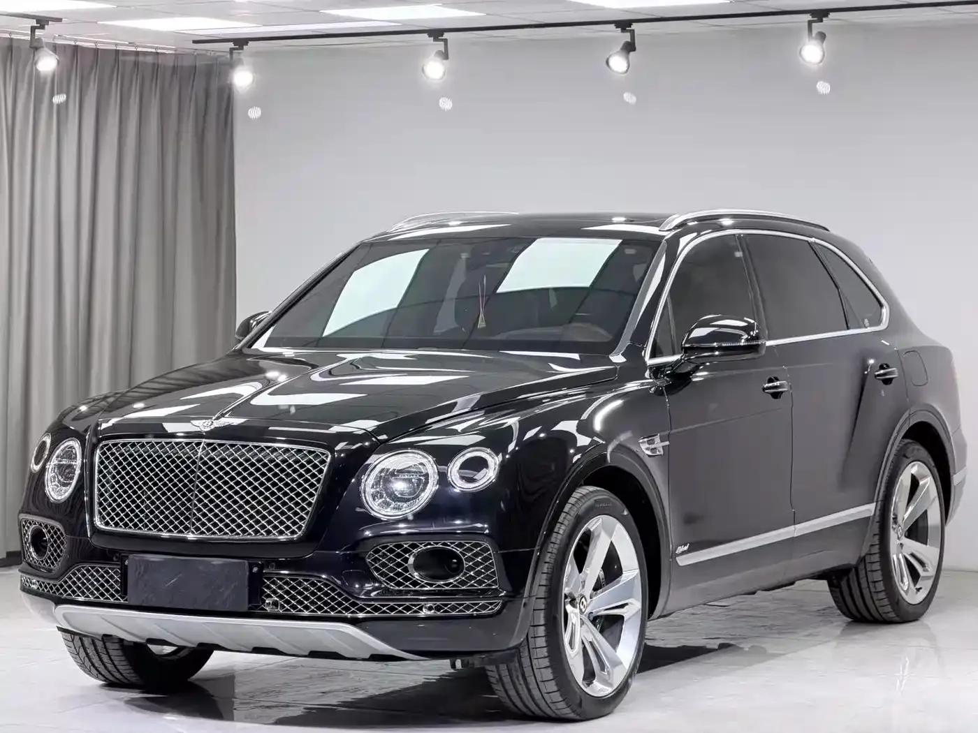 Bentayga Plug-in Hybrid 2019 3.0T PHEV — миниатюра 1