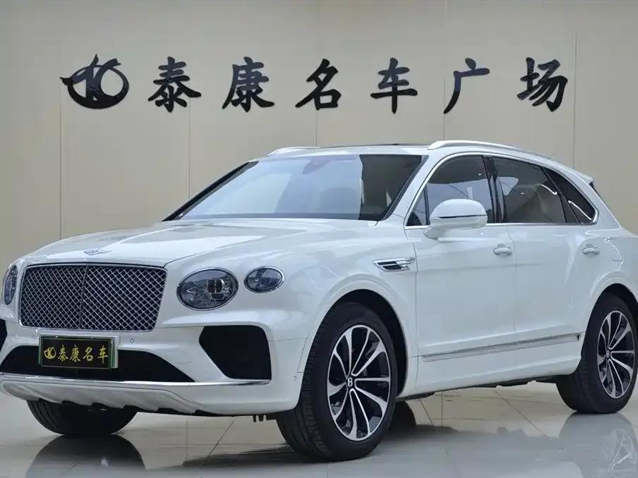 Bentayga Plug-in Hybrid 2024 3.0T PHEV — миниатюра 1