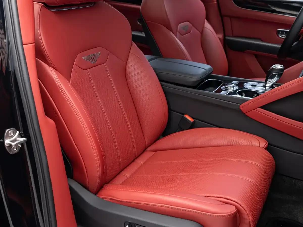 Bentayga Plug-in Hybrid 2021 3.0T PHEV — миниатюра 18