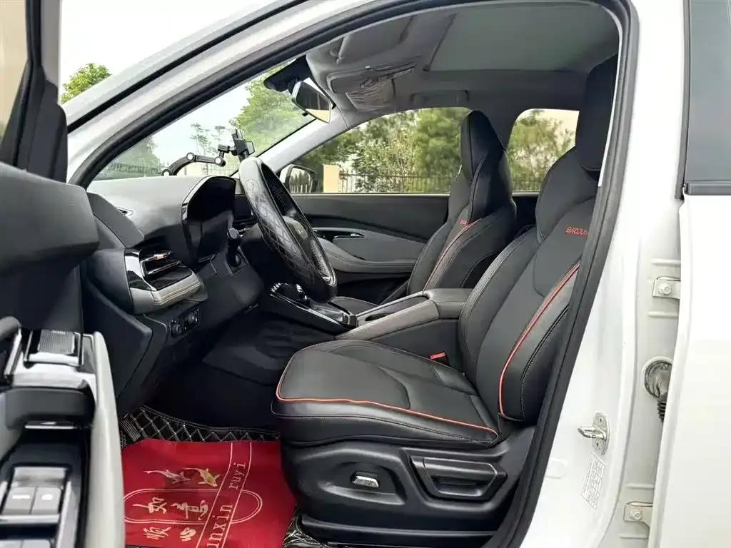 Baojun RS-3 2020 1.5L CVT 24-Hour Online Elite Edition — миниатюра 4