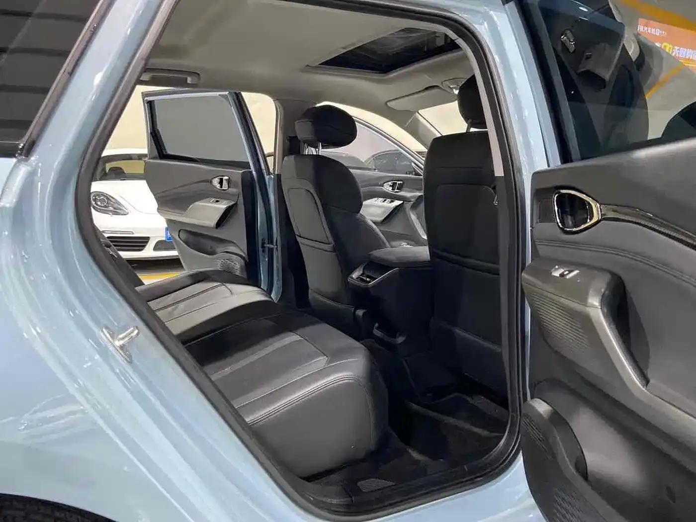 Baojun Valli 2021 1.5T Nagqu Fanxing CVT Flagship Edition — миниатюра 6