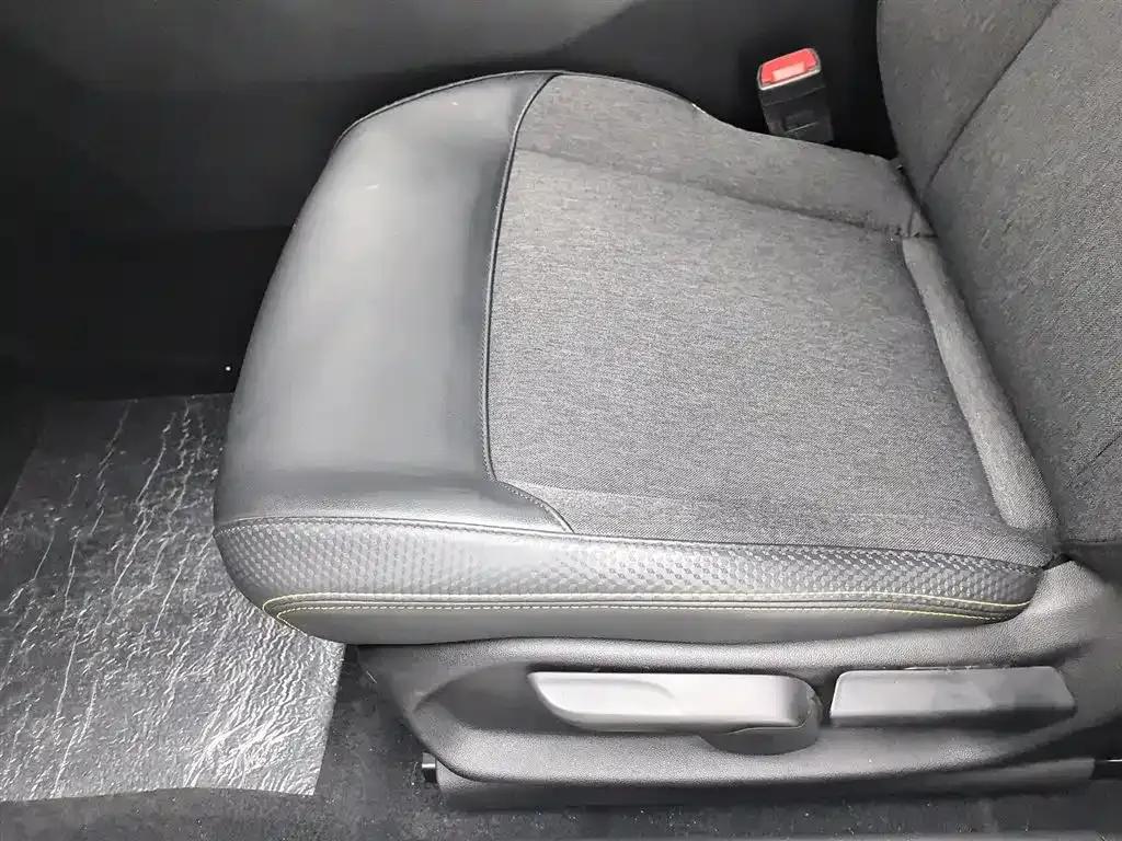 Baojun Valli 2021 1.5T Yili Ranch CVT Luxury Edition — миниатюра 20