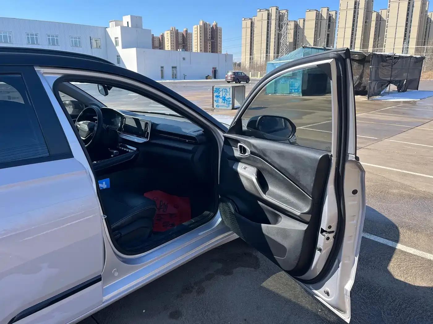 Baojun Valli 2021 1.5T Yili Ranch CVT Luxury Edition — миниатюра 7