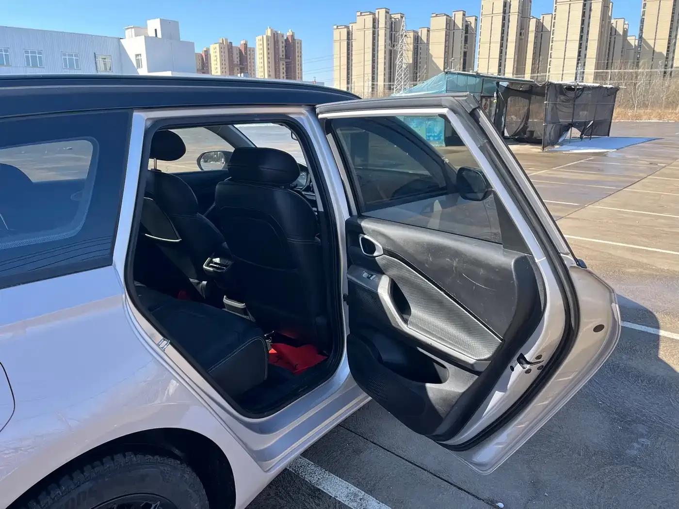 Baojun Valli 2021 1.5T Yili Ranch CVT Luxury Edition — миниатюра 9