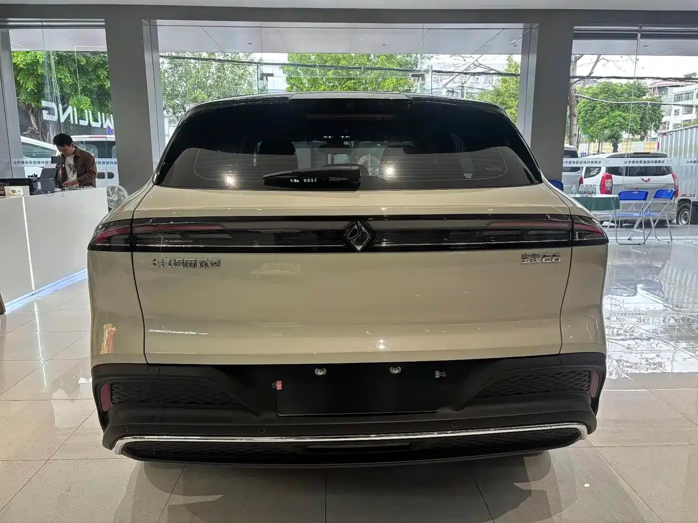 Baojun E6 2026 500km Enjoy Edition — миниатюра 6
