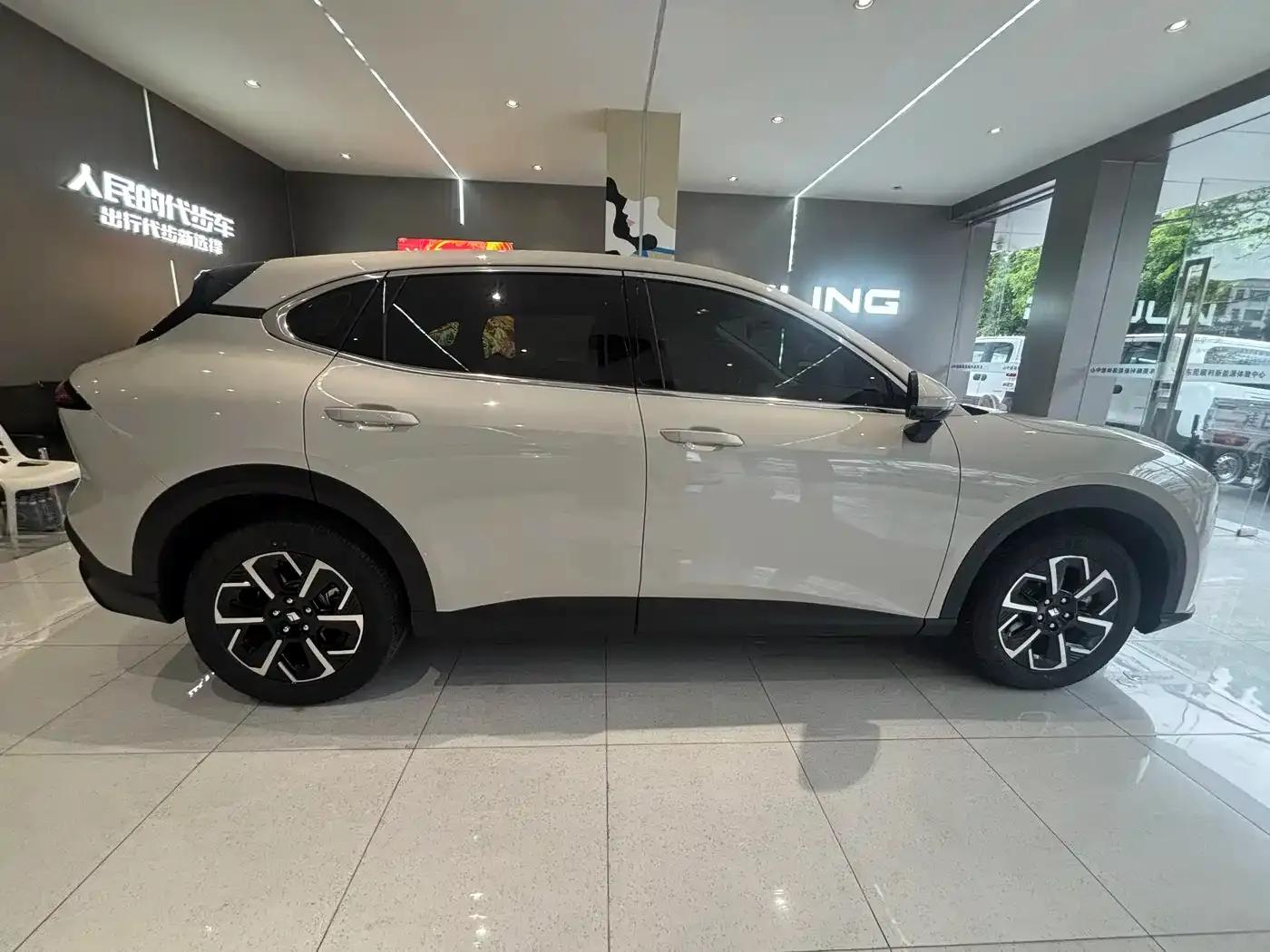 Baojun E6 2026 500km Enjoy Edition — миниатюра 7