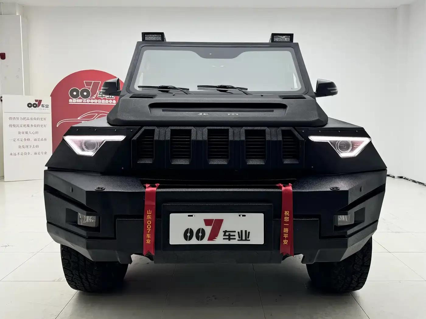 Beijing BJ80 2017 2.3T Automatic 90th Anniversary Edition (Army Day Edition) — миниатюра 2