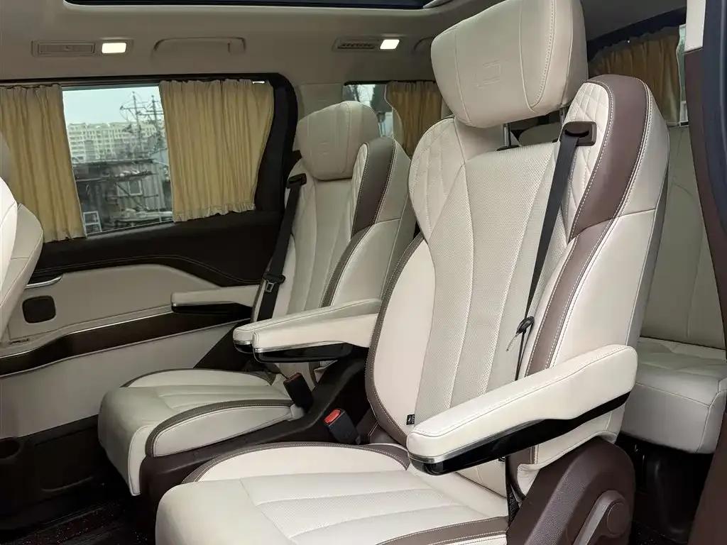 Bestune M9 2023 2.0T Premium Edition — миниатюра 20