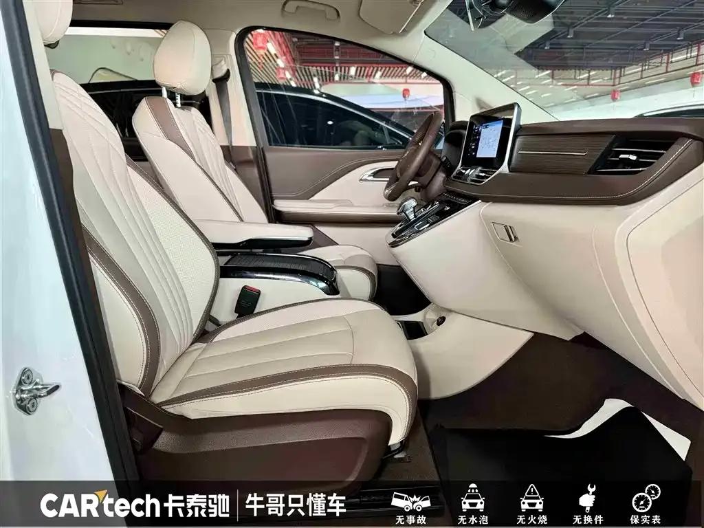Bestune M9 2023 2.0T Premium Edition — миниатюра 27