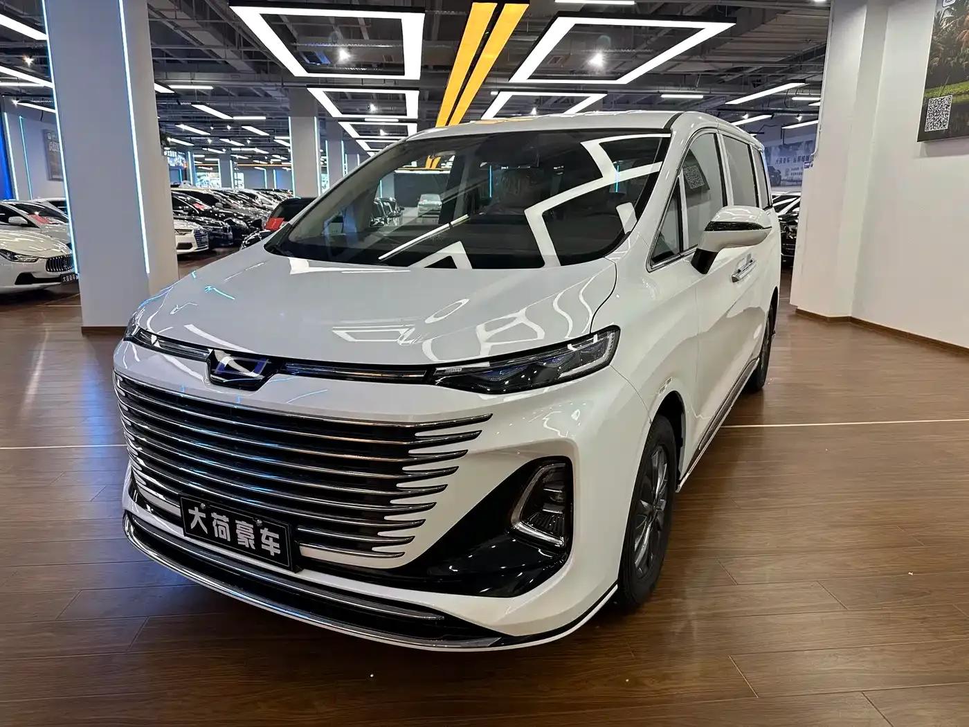Bestune M9 2023 2.0T Premium Edition — миниатюра 1