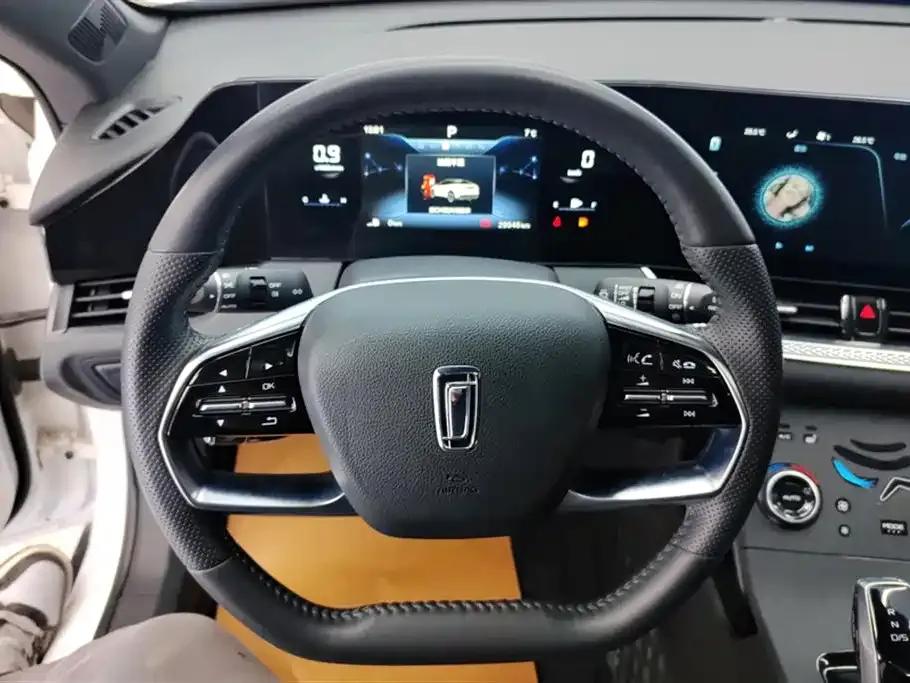 Bestune B70S 2022 1.5T Smart and Trendy Commander — миниатюра 15