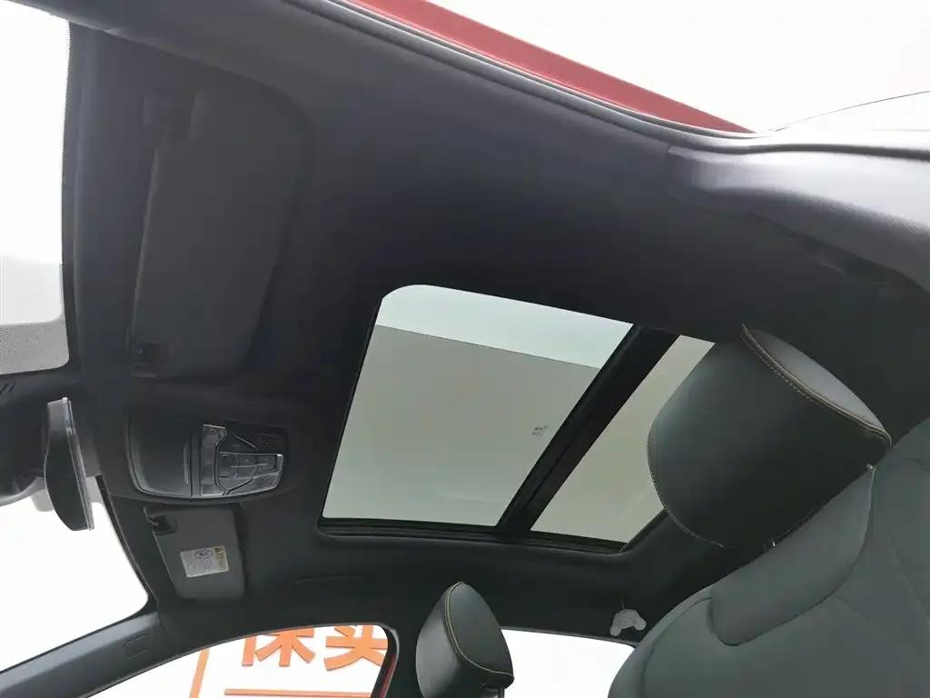 Bestune B70S 2022 2.0T Ares King — миниатюра 14
