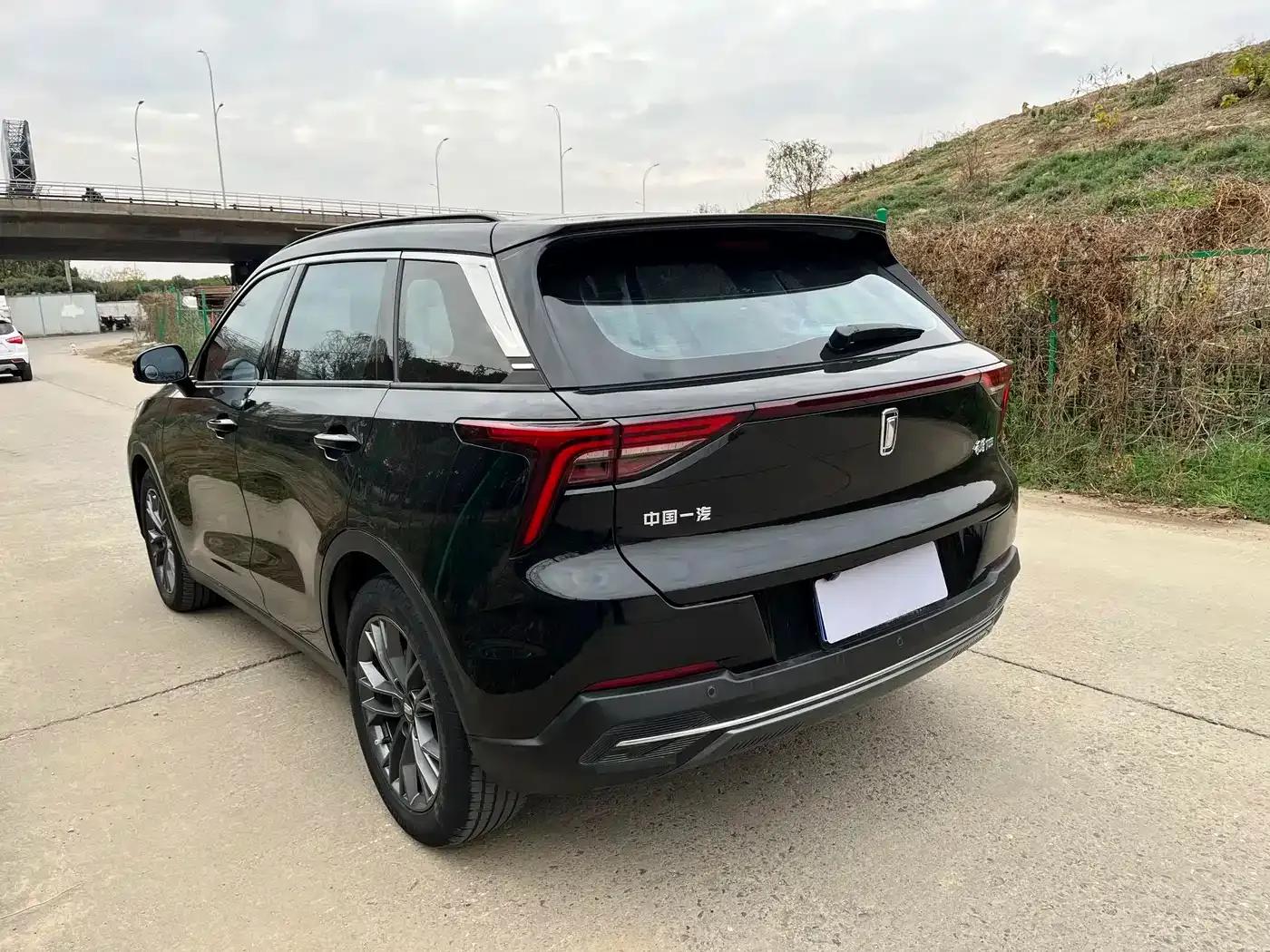 Bestune T55 2021 1.5T Automatic Enjoyment Premium Edition — миниатюра 11