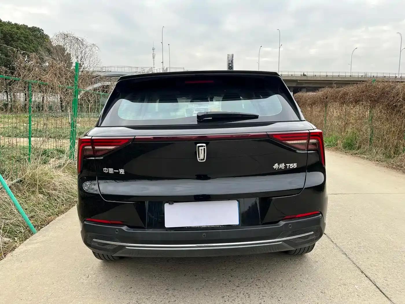 Bestune T55 2021 1.5T Automatic Enjoyment Premium Edition — миниатюра 10