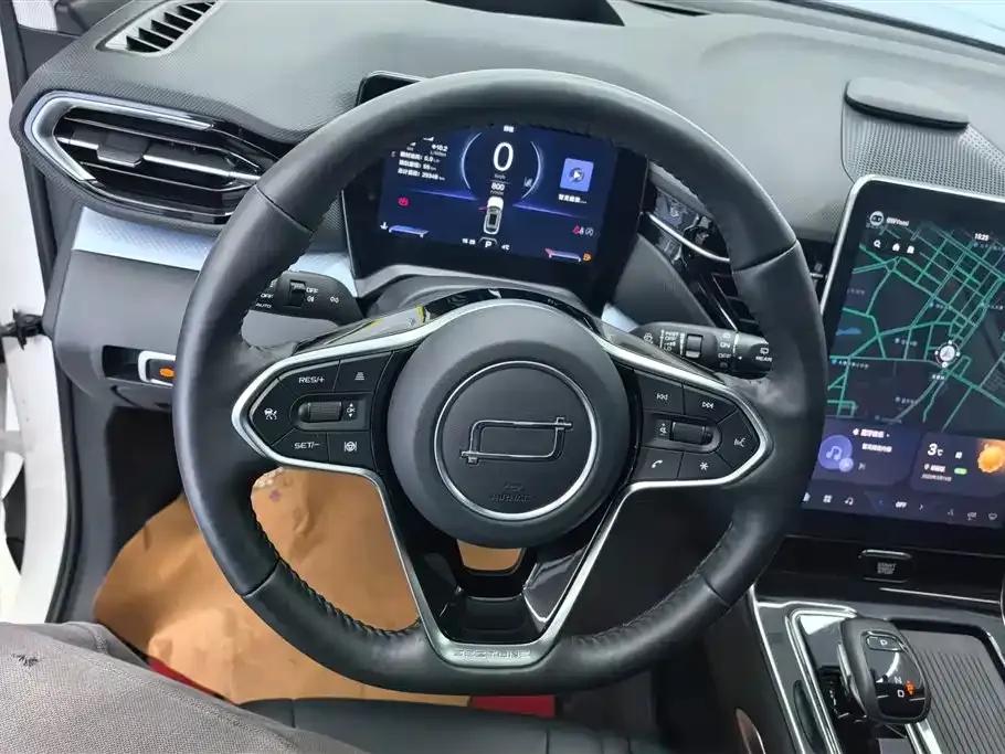 Bestune T90 2023 1.5T DCT Automatic Premium Edition — миниатюра 15