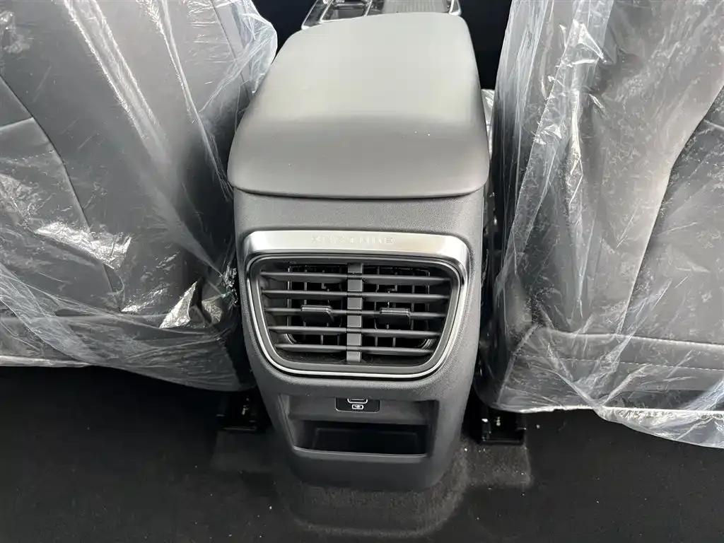Bestune T90 2023 1.5T DCT Automatic Comfort Model — миниатюра 17
