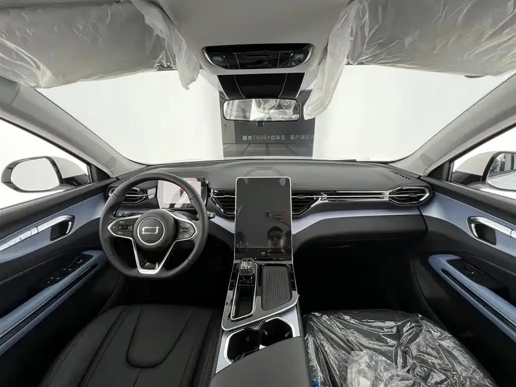 Bestune T90 2023 1.5T DCT Automatic Comfort Model — миниатюра 8