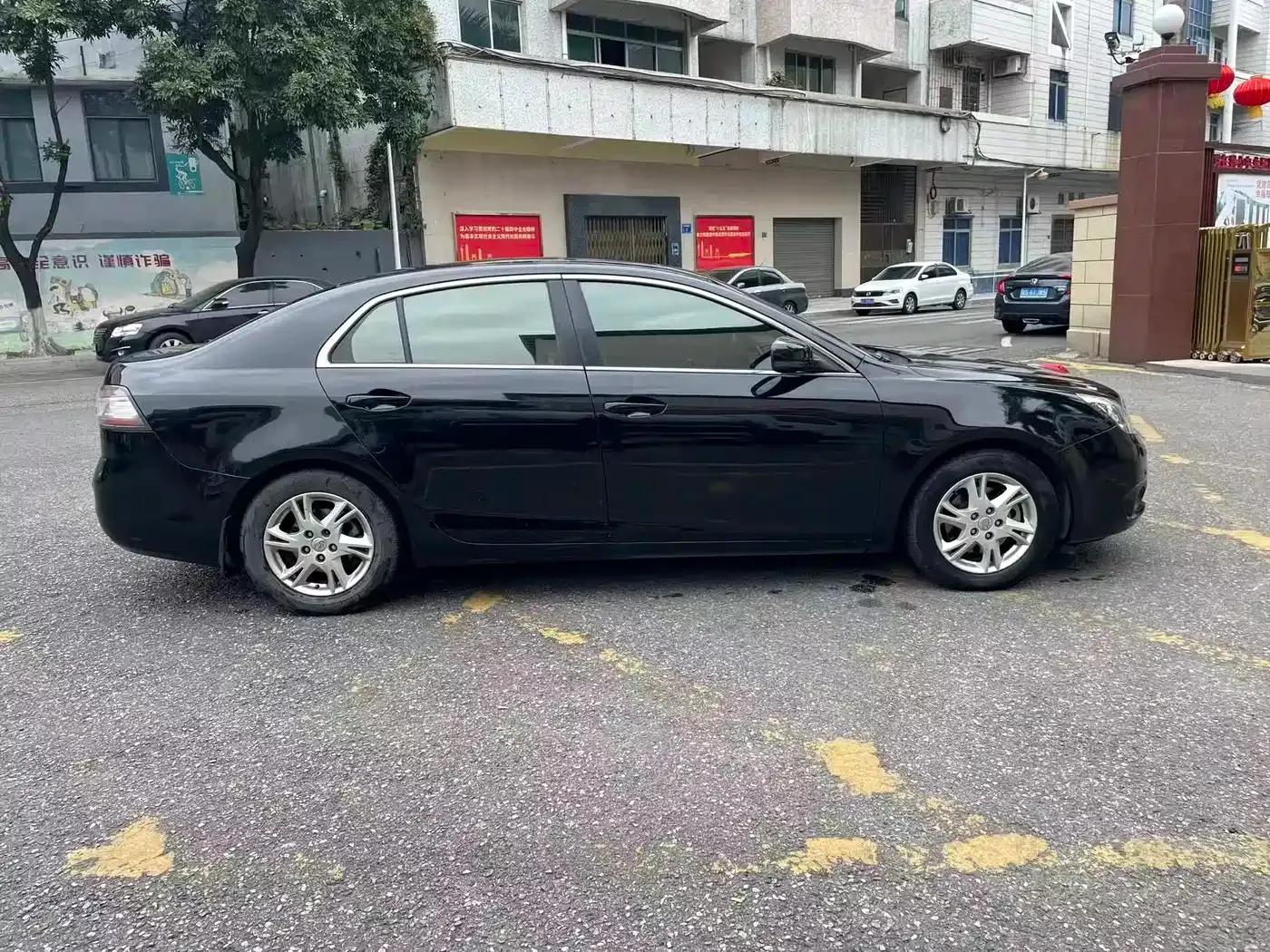 Besturn B90 2012 2.0L Manual Deluxe Edition — миниатюра 4