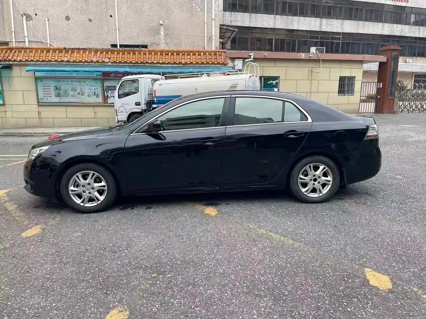 Besturn B90 2012 2.0L Manual Deluxe Edition — миниатюра 8