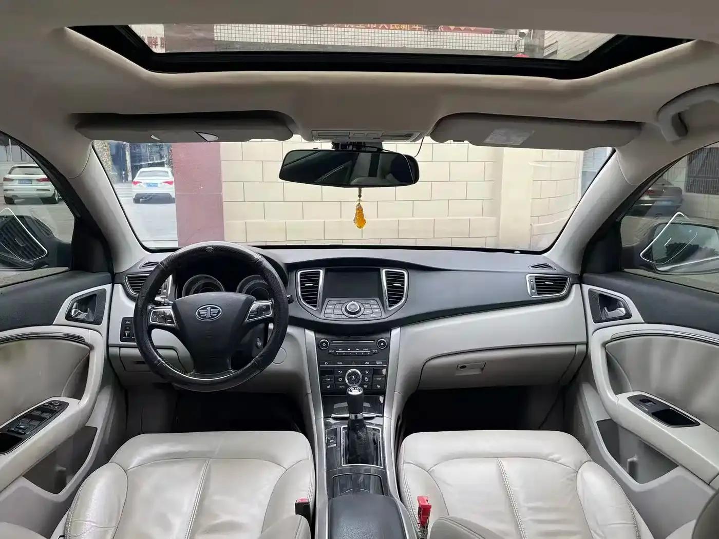 Besturn B90 2012 2.0L Manual Deluxe Edition — миниатюра 10