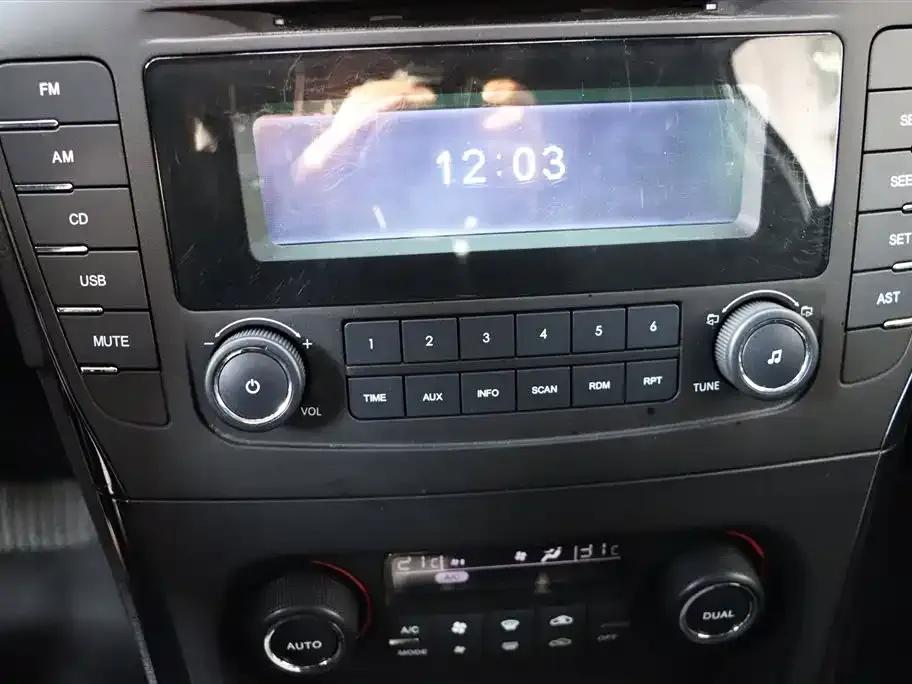 Senova D70 2018 Performance Edition 1.8T Comfort Edition — миниатюра 18