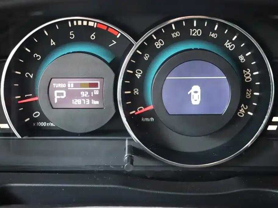 Senova D70 2018 Performance Edition 1.8T Comfort Edition — миниатюра 19