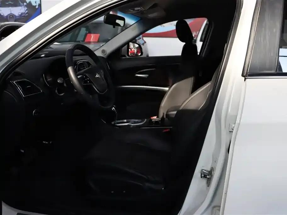 Senova D70 2018 Performance Edition 1.8T Comfort Edition — миниатюра 4