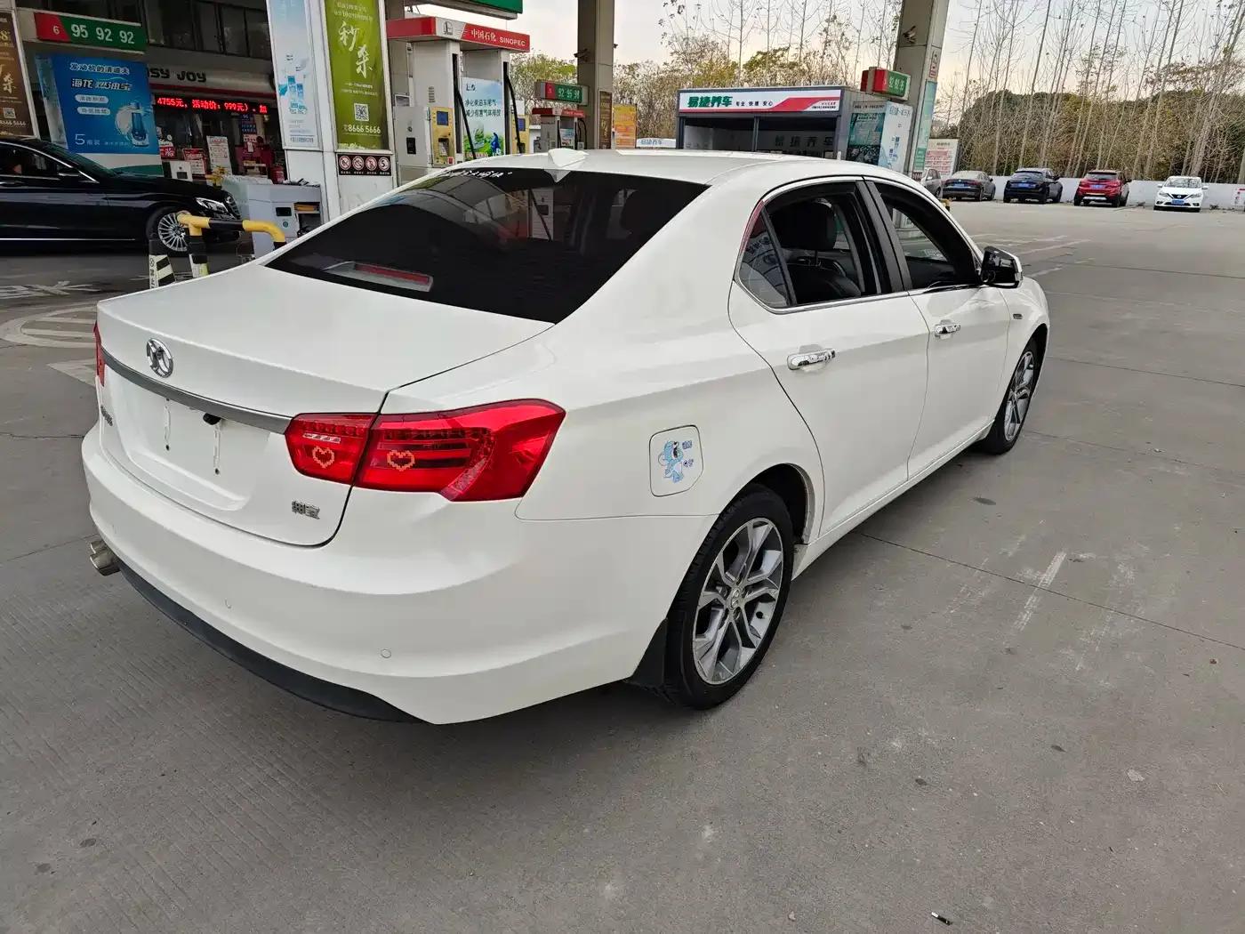 Senova D70 2018 Performance Edition 1.8T Comfort Edition — миниатюра 7