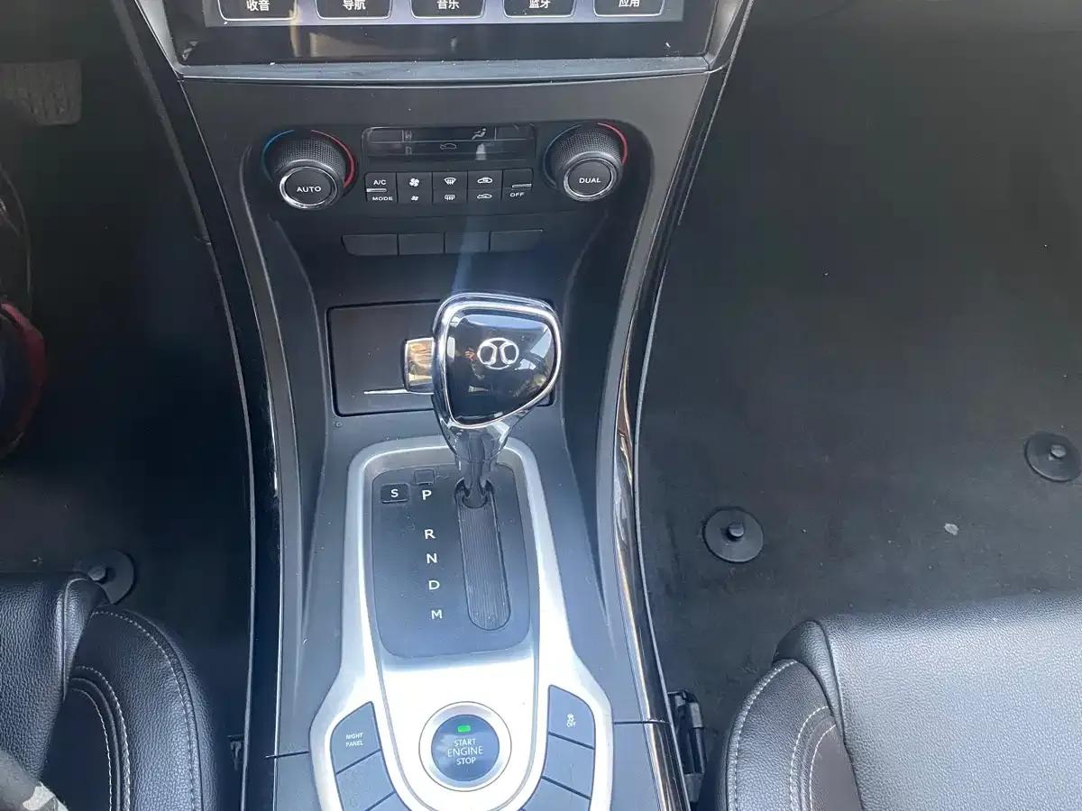 Senova D70 2018 Performance Edition 1.8T Premium Edition — миниатюра 14