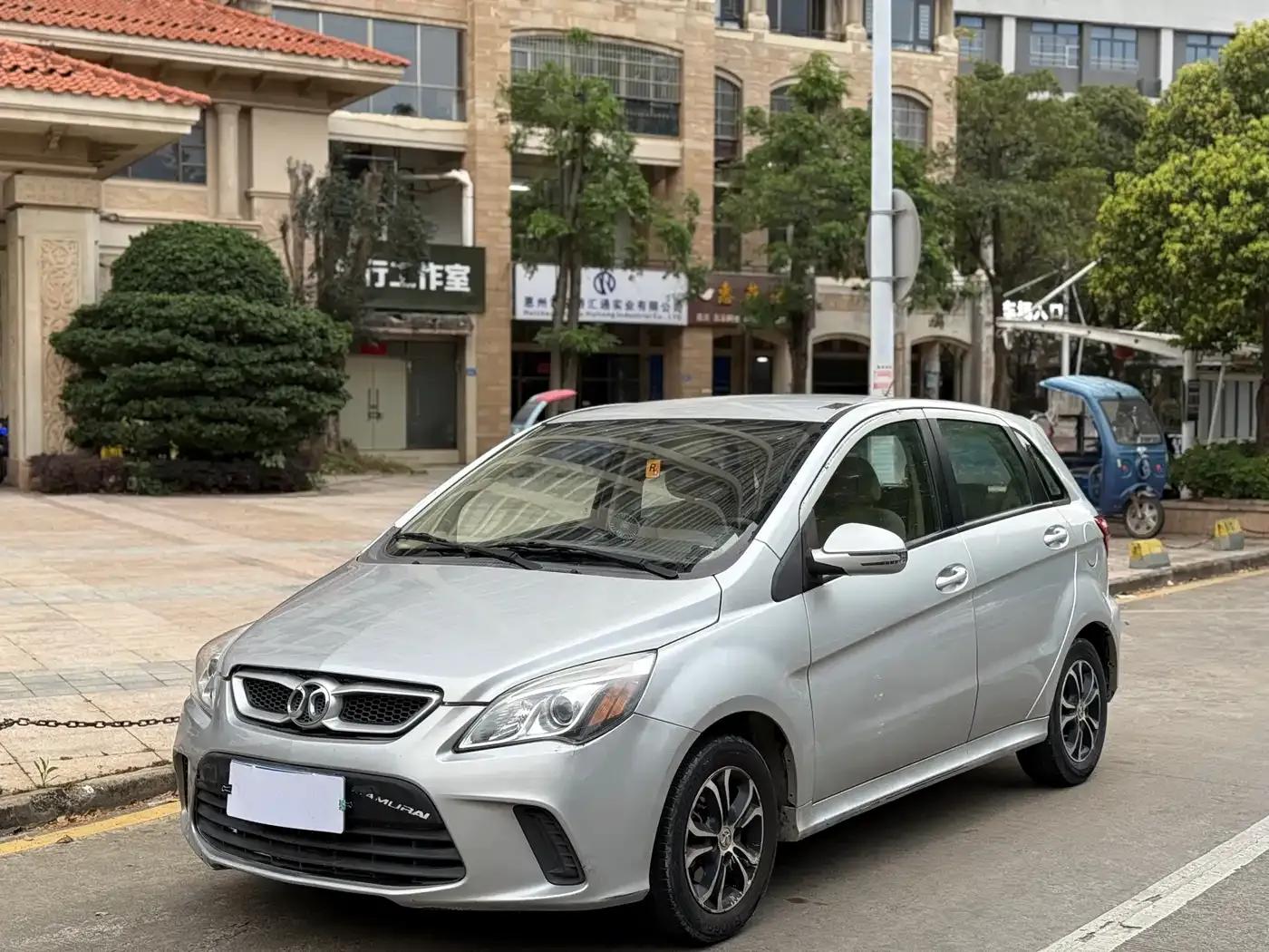 2015 Senova D20 Hatchback 1.5L Manual Comfort Edition — миниатюра 1