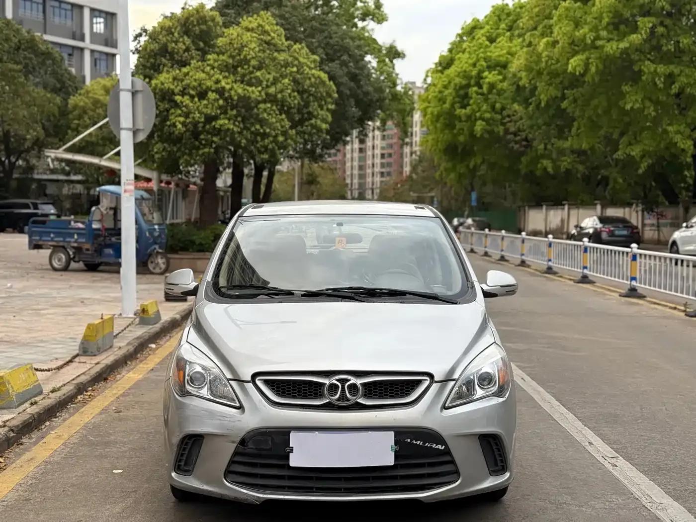 2015 Senova D20 Hatchback 1.5L Manual Comfort Edition — миниатюра 2