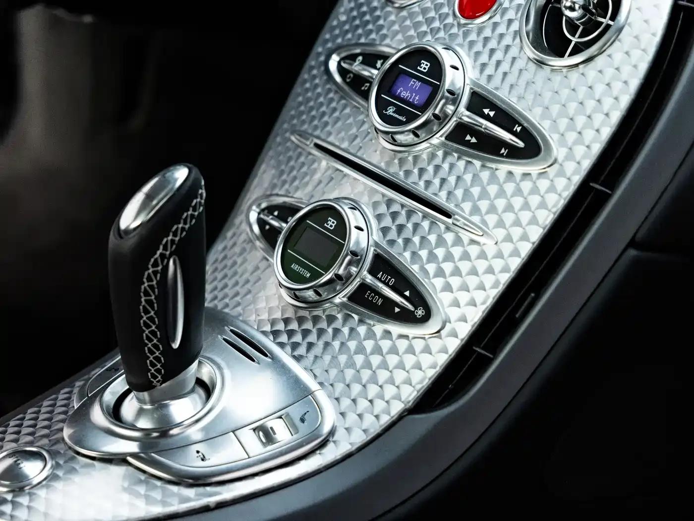 Veyron 2006 8.0L Automatic — миниатюра 15