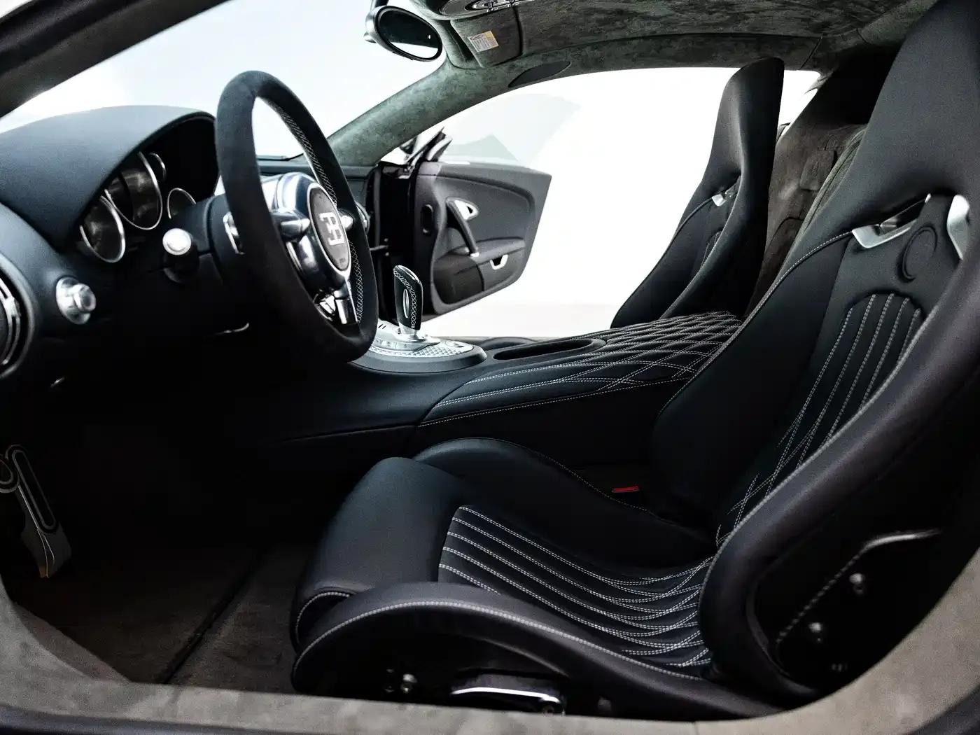 Veyron 2006 8.0L Automatic — миниатюра 18