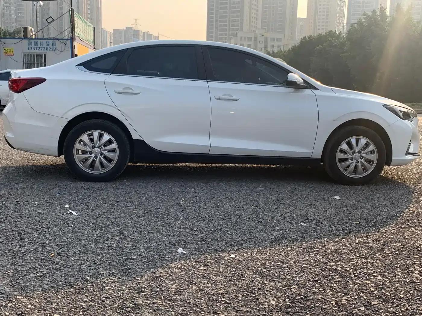 Changan Eado New Energy 2022 EV460 Smart Ride-Hailing Edition (Lithium Iron Phosphate) — миниатюра 13