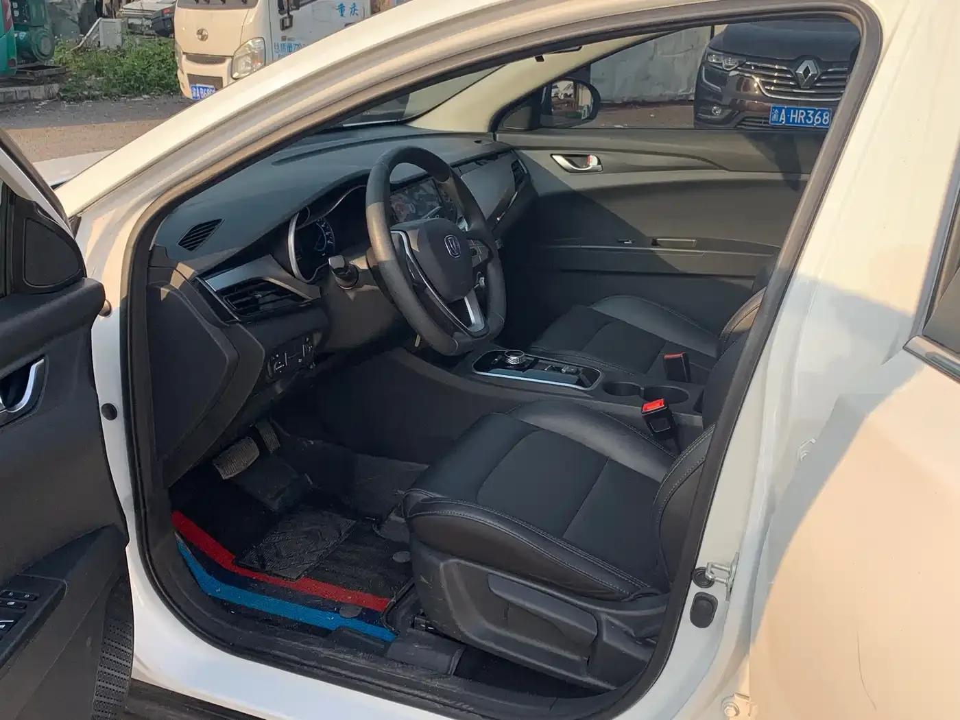 Changan Eado New Energy 2022 EV460 Smart Ride-Hailing Edition (Lithium Iron Phosphate) — миниатюра 7