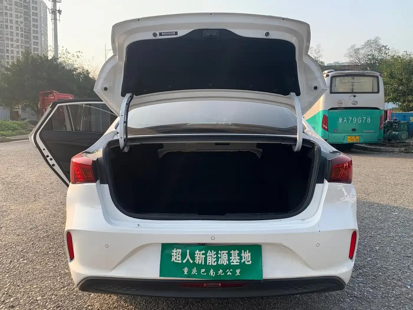 Changan Eado New Energy 2022 EV460 Smart Ride-Hailing Edition (Lithium Iron Phosphate) — миниатюра 8