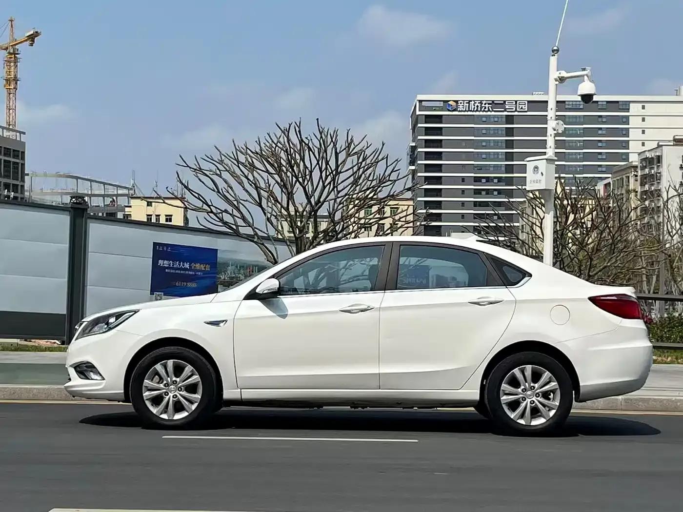 Changan Eado New Energy 2018 EV300 Enjoy Edition — миниатюра 4