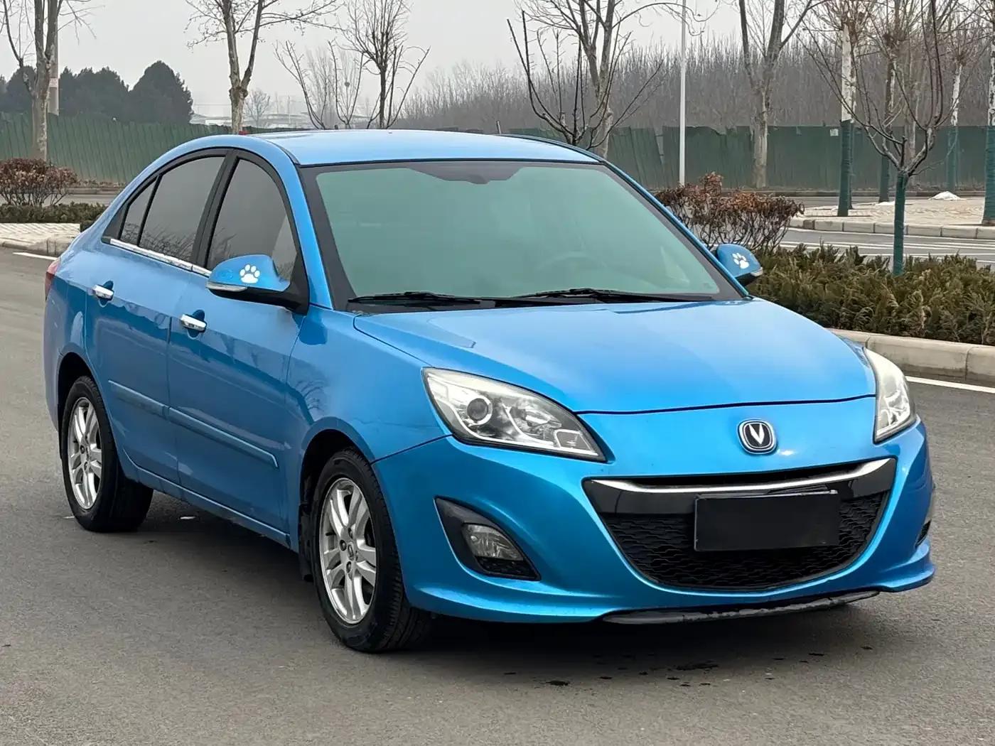 Yuexiang V5 2012 1.5L Manual Dream Edition — миниатюра 3